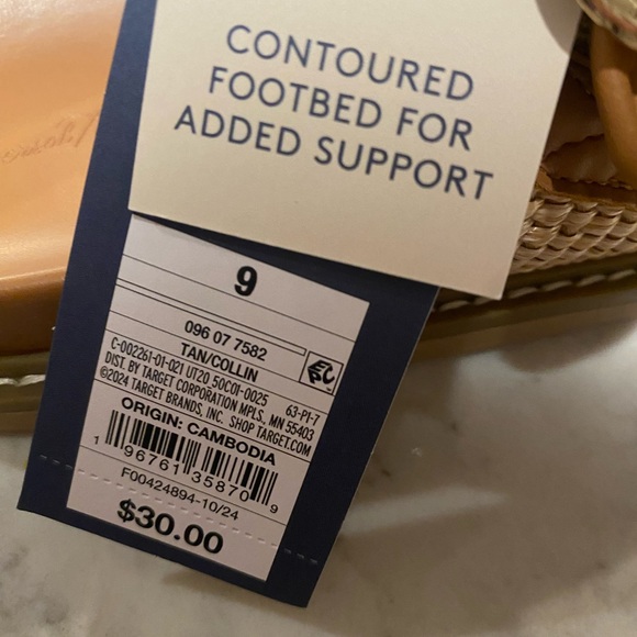 NWT Target Universal Thread Double Buckle Colin Sandals Tan Size 9 - Picture 5 of 5